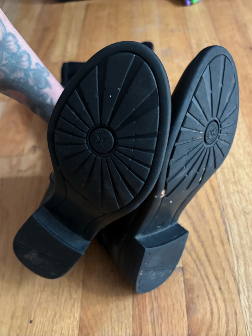 Bussola Boots View 2